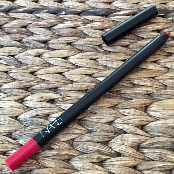 NARS Velvet Lip Liner - Picture 2 of 7